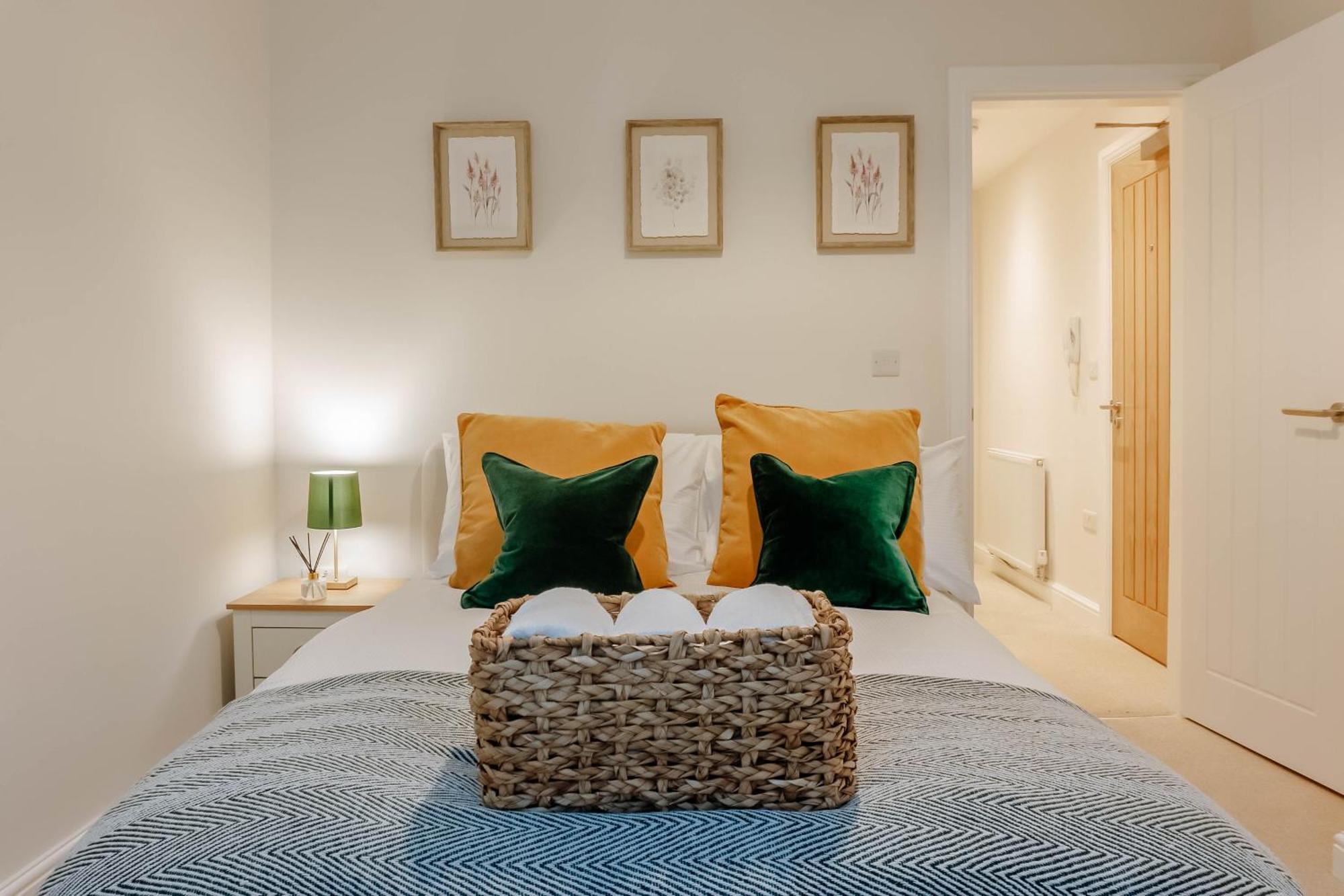 Mayfield - - Ground Floor * Harrogate